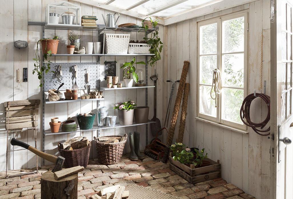 How to Organize Garden Tools in a Garage or Shed: Smart Storage Ideas That Save Space