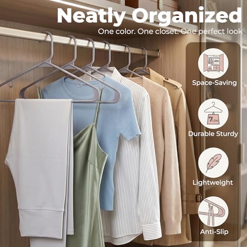 HOUSE DAY Grey Plastic Hangers 120 Pack, Slim Space-Saving Clothes Hangers - Image 4